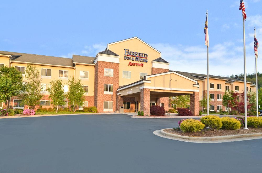 Fairfield Inn & Suites Черокі Екстер'єр фото