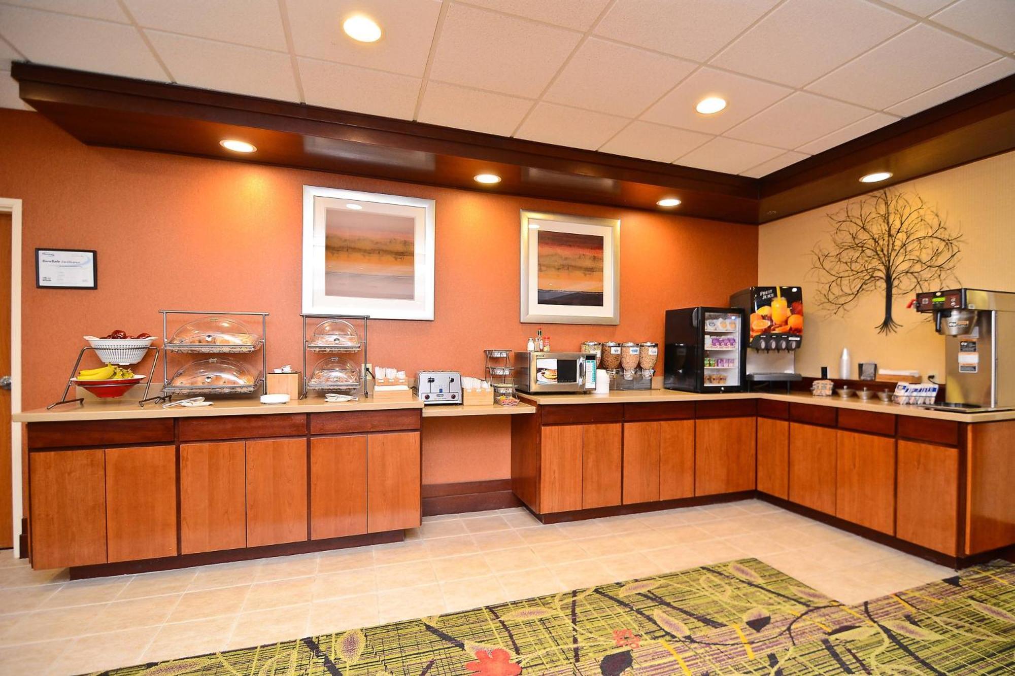 Fairfield Inn & Suites Черокі Екстер'єр фото