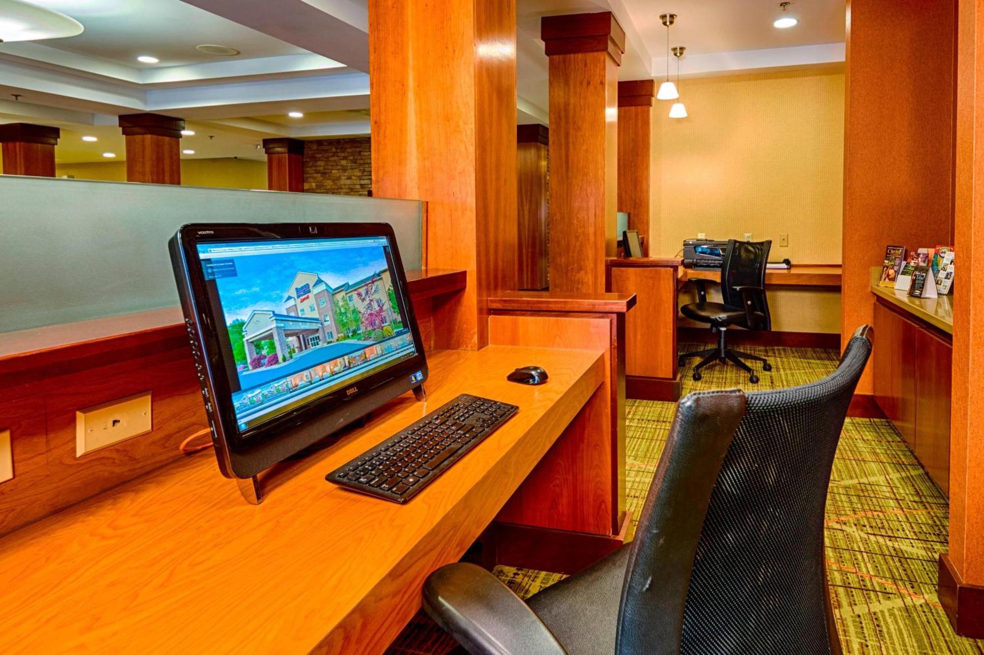 Fairfield Inn & Suites Черокі Екстер'єр фото